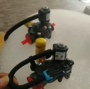 202V13110-7019 Truck LNG CNG Solenoid Valve 24V Gas Shut Off Lockoff Valve for Weichai Sinotruk Gas Truck