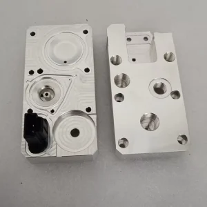 81154036146 81.15403.6146 81154036117002 AdBlue Urea Pump Aluminum Valve Plate Spare Part for TGX Euro 5 Euro 6