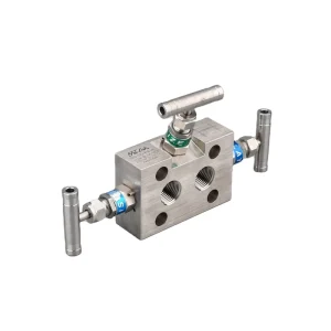 Angle 3 Way Durable Stainless Steel Manifold Valve Needle Structure 6000psi Capacity Manual Power 1/2″ Port