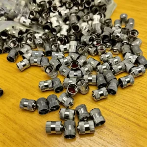 Brass Tire Valve Stem Covers Metal Valve Stem Caps Chrome Plated with O Ring Rubber Seal Schrader Tire Valves on Truck Bus