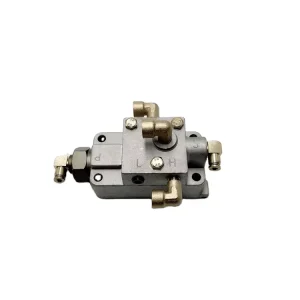 Engine Spare Parts Transmission Valve Assembly 1702310A10S