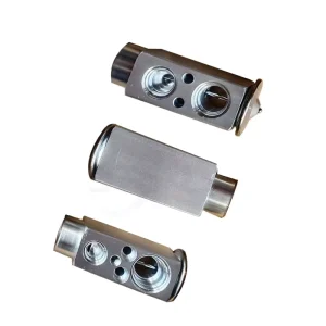 Heavy Duty Truck Air Conditioning Expansion Valve DZ14251841200 for Shacman X3000 Spare Parts