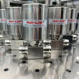 High Pressure Diaphragm Valve Pneumatic Actuating Operation Max Pressure 20.5Mpa Size1 4 And1 2 Metal Face Seal