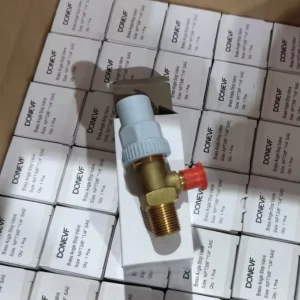 NPT 3/8-Inch Brass Service Angle Stop Valve 4.5 MPa for Industrial Refrigeration Systems