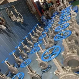 Pneumatic Stainless Steel Knife Gate Valve 316L With Double Acting Actuator Slurry Sludge Mining