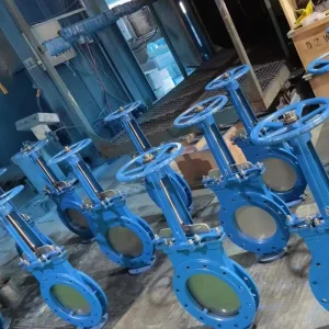 Stainless Steel Knife Gate Valve With Pneumatic Actuator Full Port Design Slurry Sludge Minimum Pressure Drop